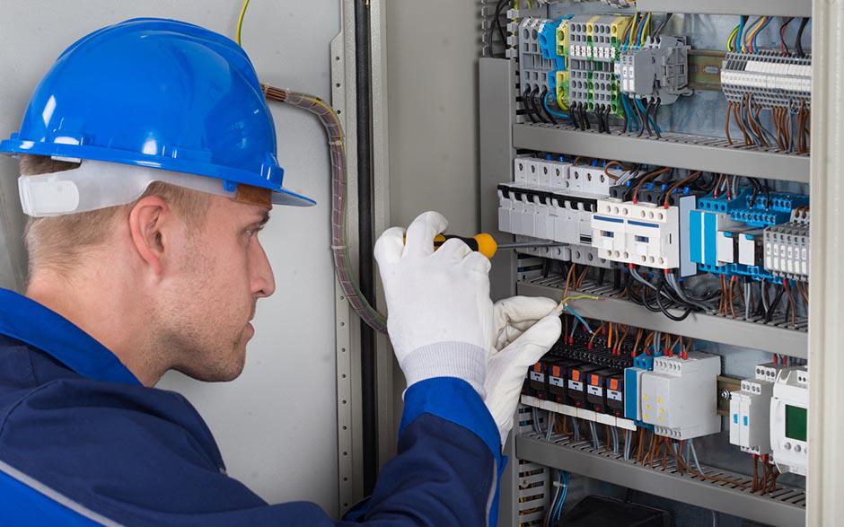 électricien dépannage Lardy